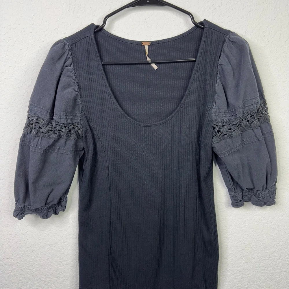 Free People Shirt S Black Ribbed‎ Puff Sleeve Crochet Lace Romantic Goth Boho